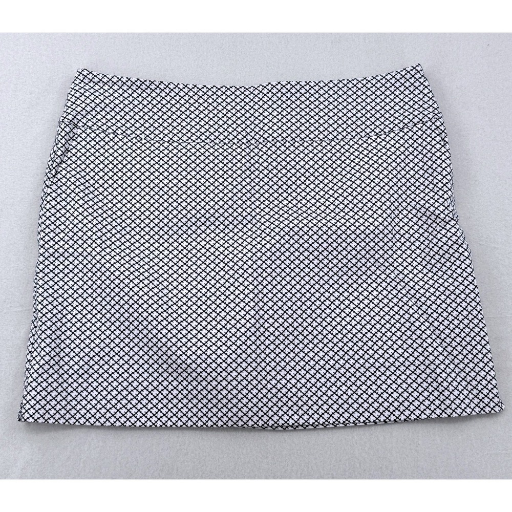 Up! Pull-on Skort Women's Size XXL, White Black Geometric 360 Tummy Control